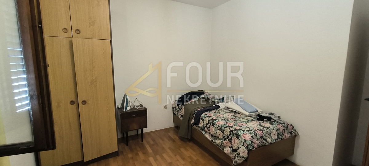 Juradi, Buzet, 176m2