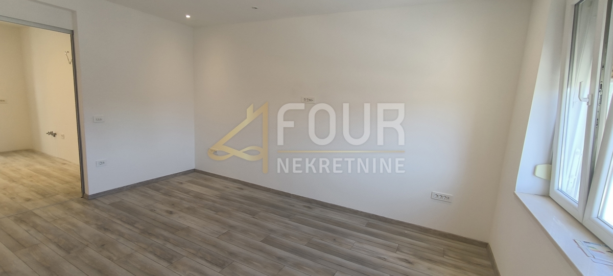 Centar, Pula, 72,83m2