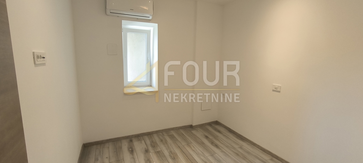 Centar, Pula, 72,83m2