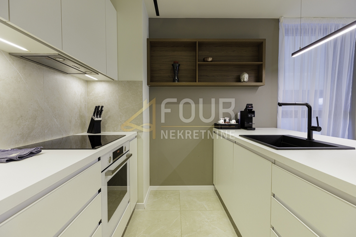 Istria, Umago - zona circostante, appartamento - resort di lusso, prima fila sul mare