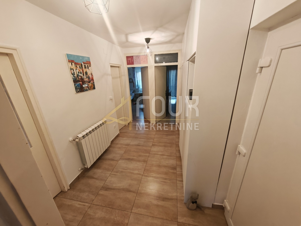 Centar, Pula, 83,79m2