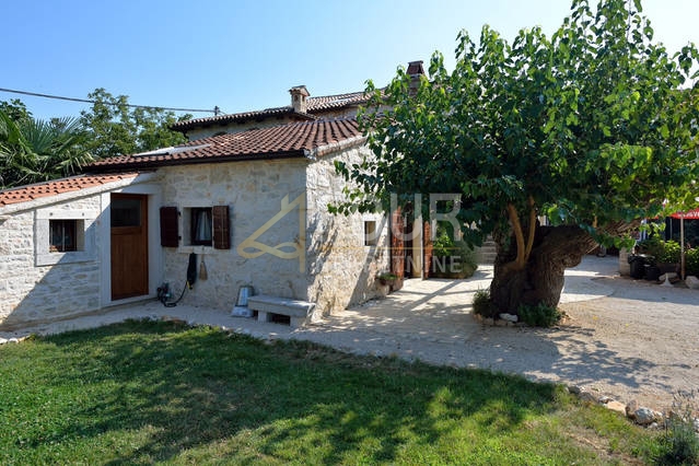Dračevac, Poreč, 240m2