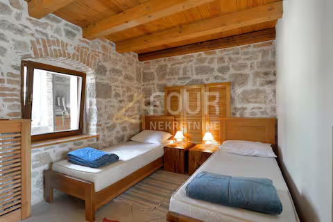 Dračevac, Poreč, 240m2