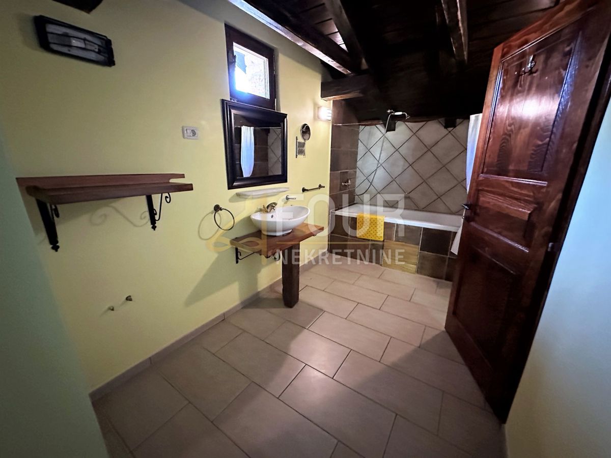 Poljane, Opatija - Okolica, 511m2