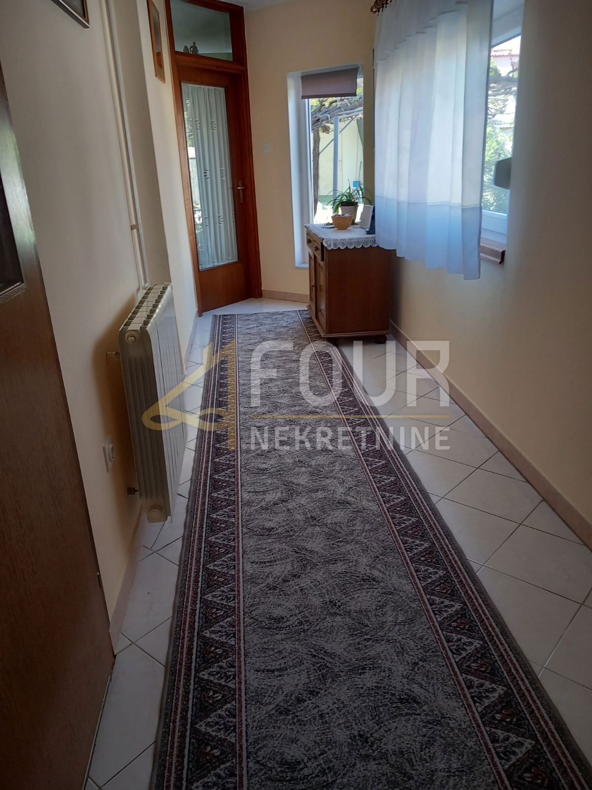 Centar, Pula, 162,94m2