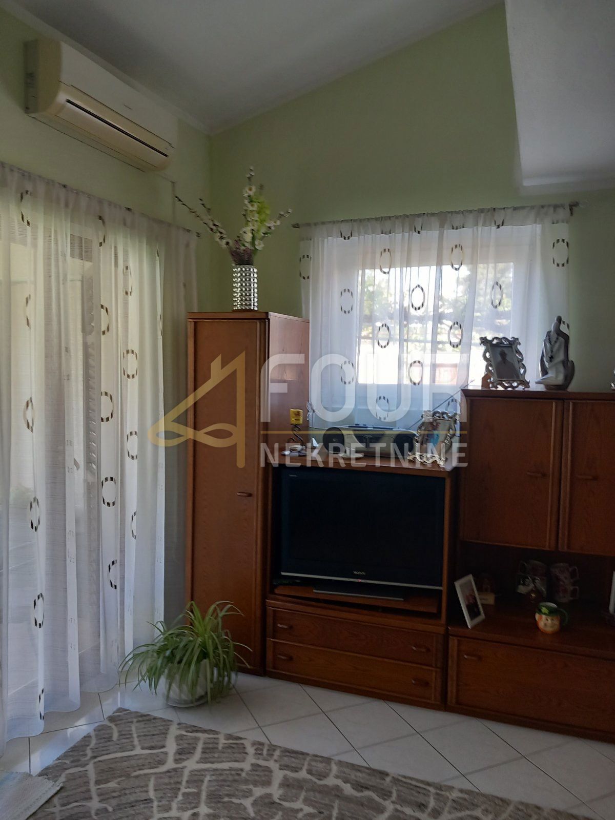 Centar, Pula, 162,94m2