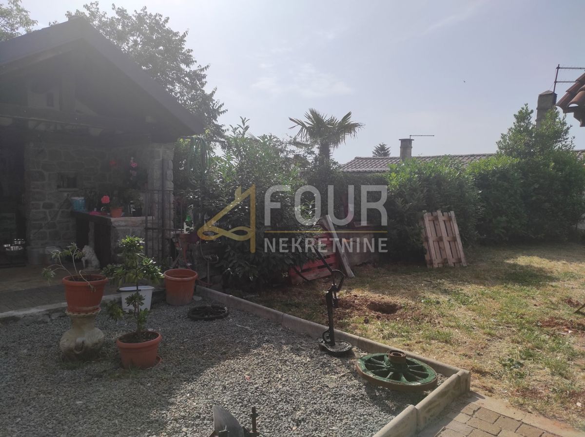 Srdoči, Rijeka, 300m2