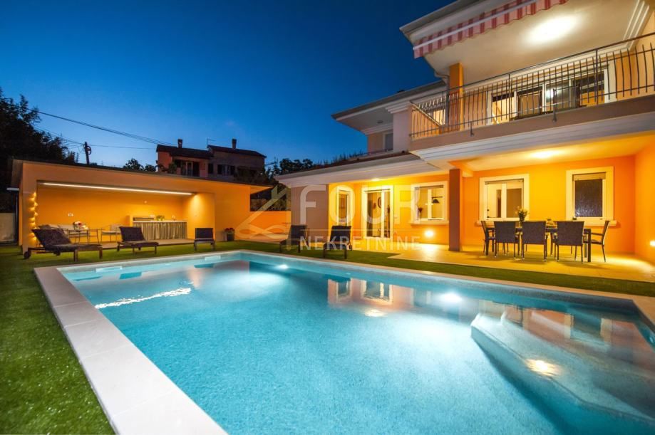 Rovinjsko Selo, Rovinj, 550m2