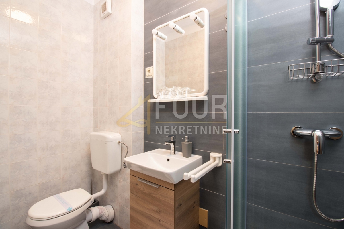 Centar, Pula, 1.600m2