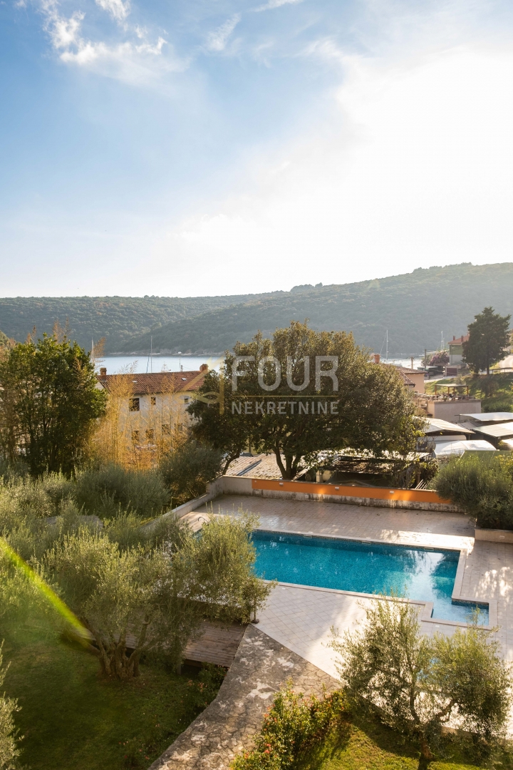 Centar, Pula, 1.600m2