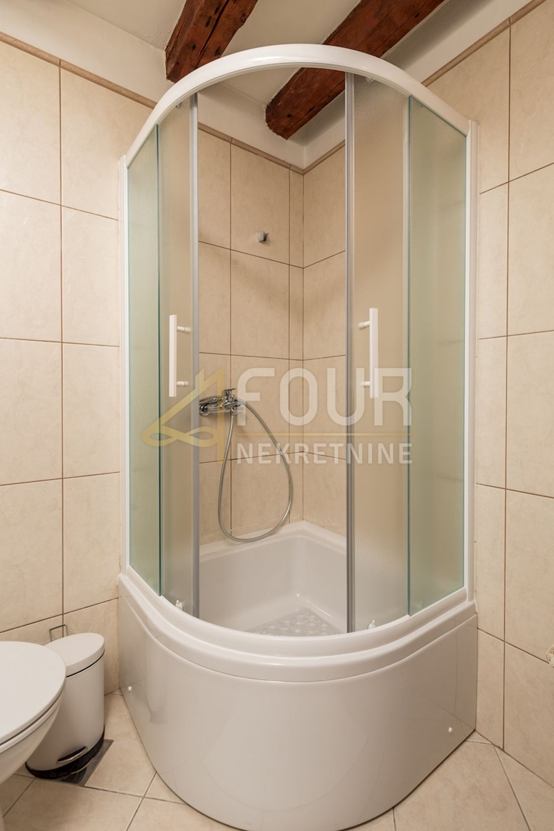 Centar, Rijeka, 49,67m2