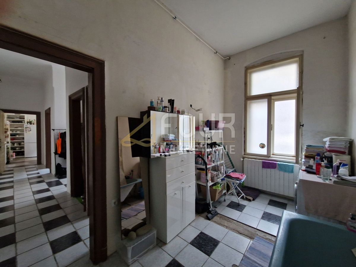 Centar, Rijeka, 122,67m2