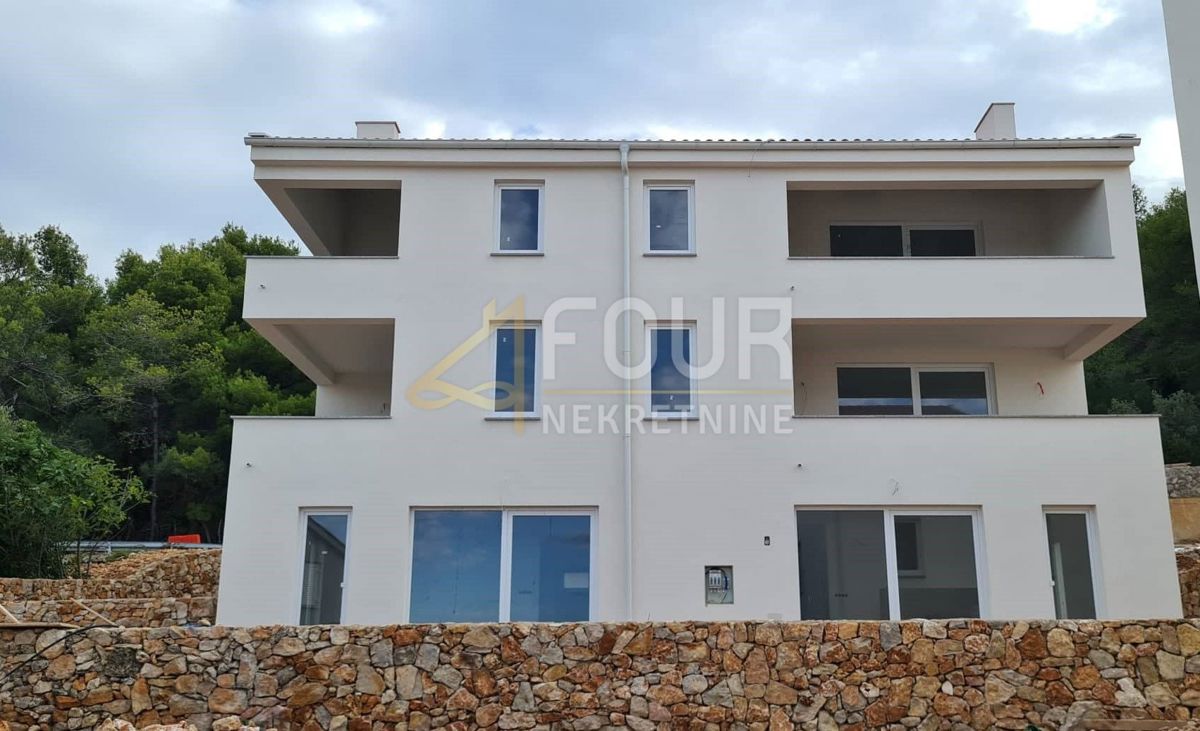 Cres, 100m2