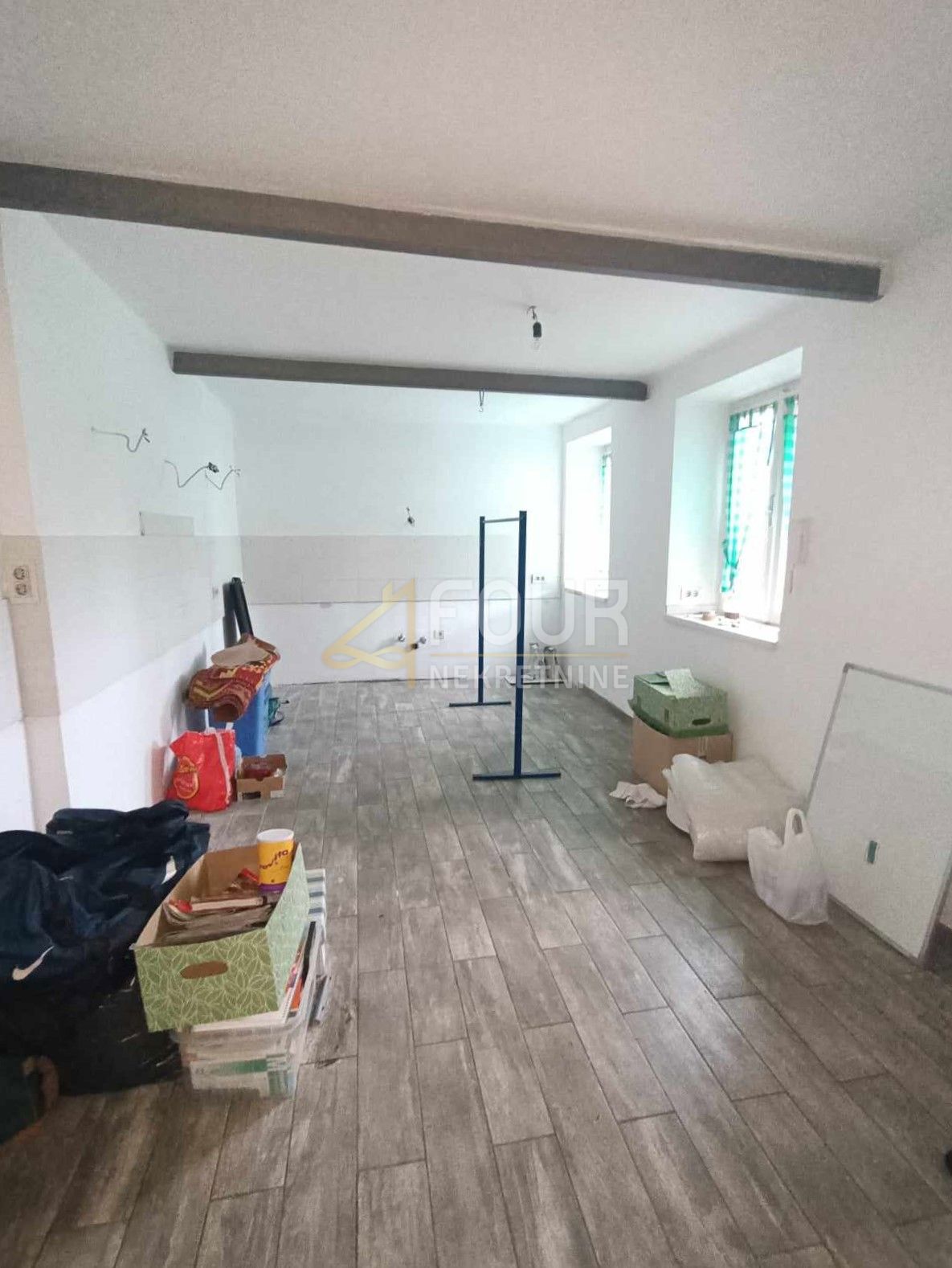 Pobri, Opatija - Okolica, 337,40m2