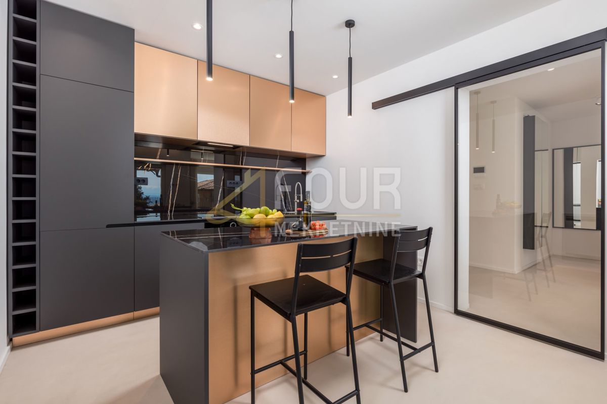 Mošćenička Draga, 146m2