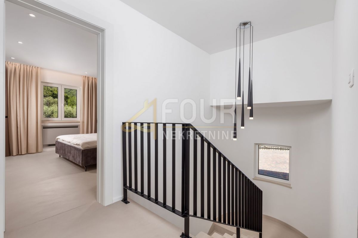 Mošćenička Draga, 146m2