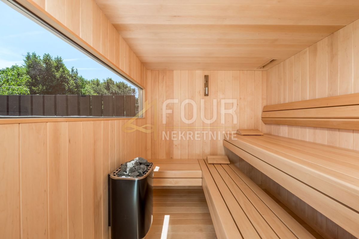 Mošćenička Draga, 146m2