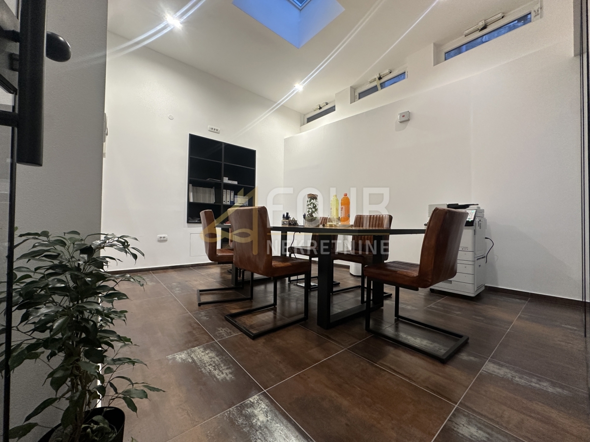 Centar, Rijeka, 57m2