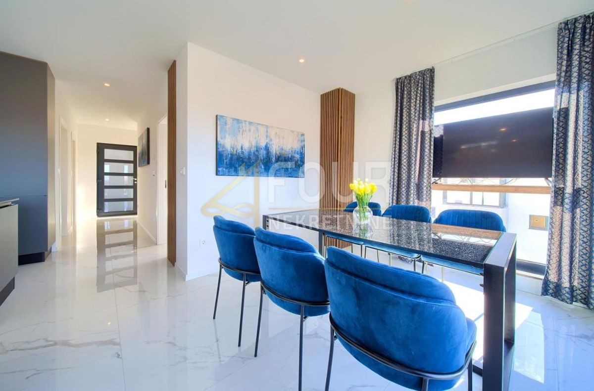 Malinska, Malinska-Dubašnica, 95,82m2