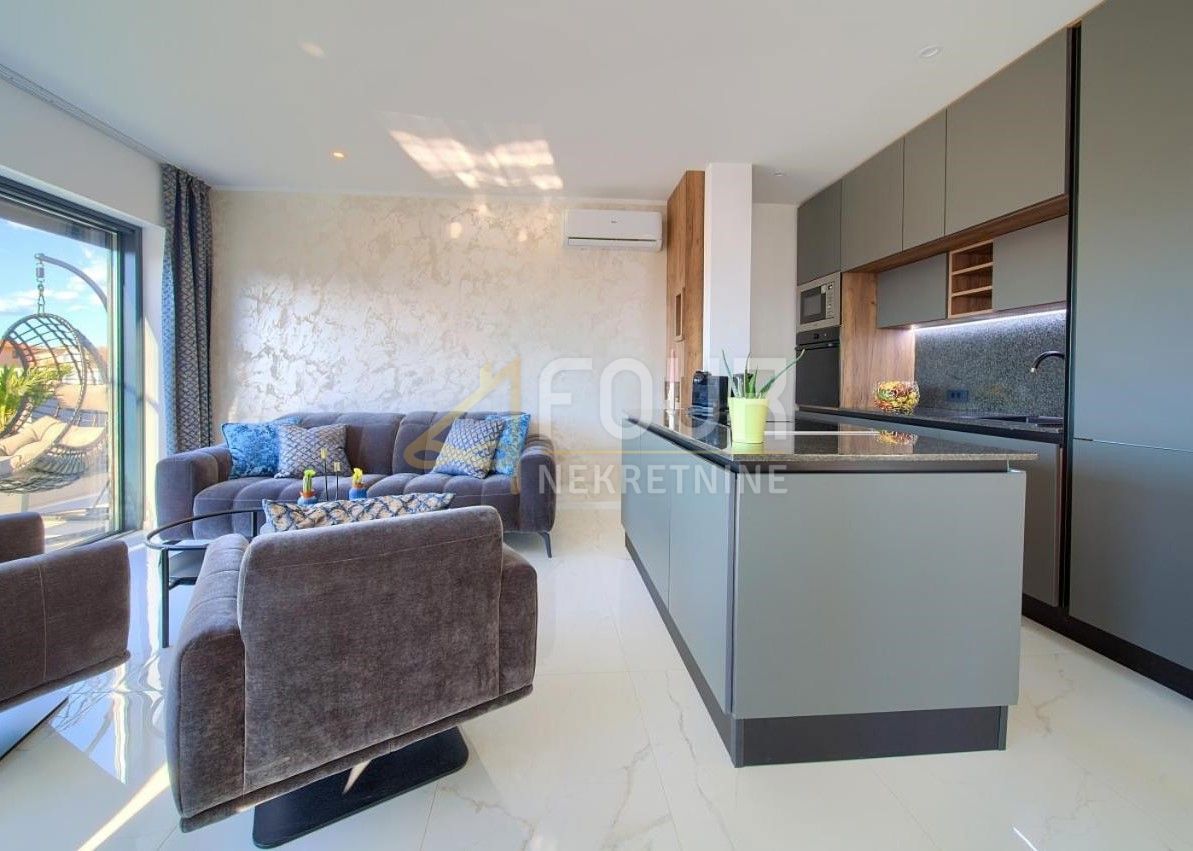 Malinska, Malinska-Dubašnica, 95,82m2