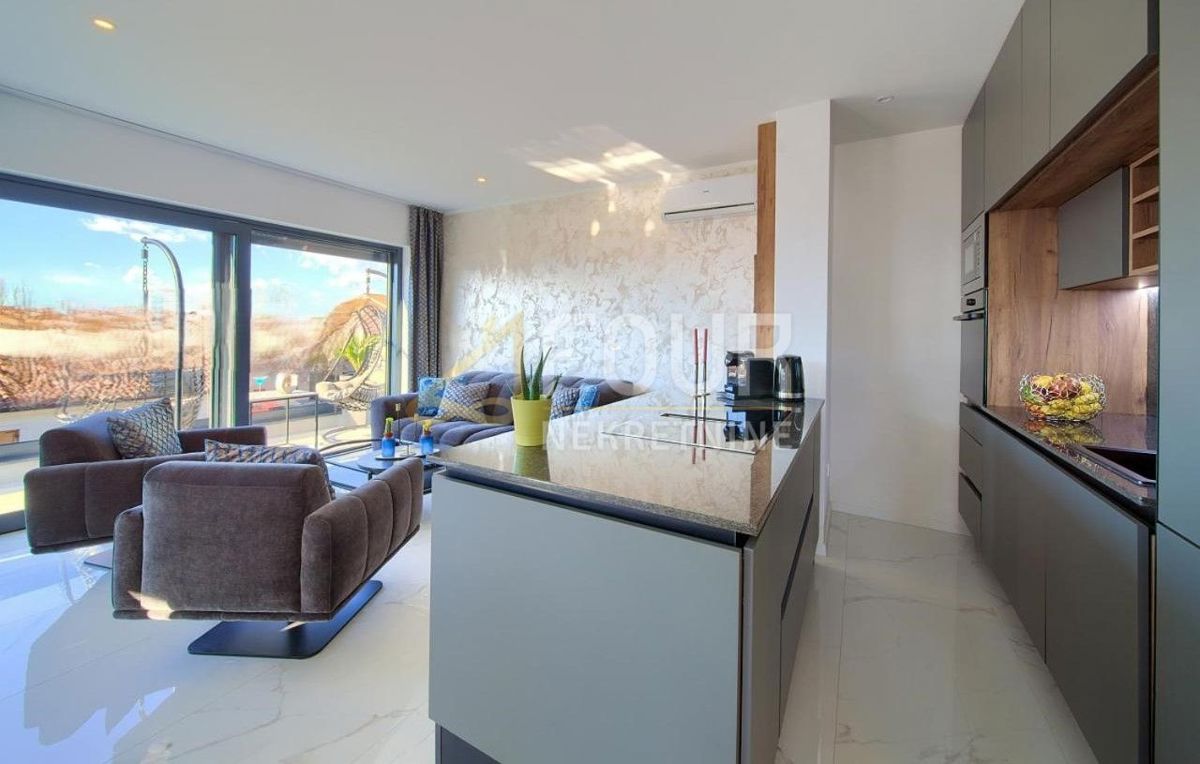 Malinska, Malinska-Dubašnica, 95,82m2