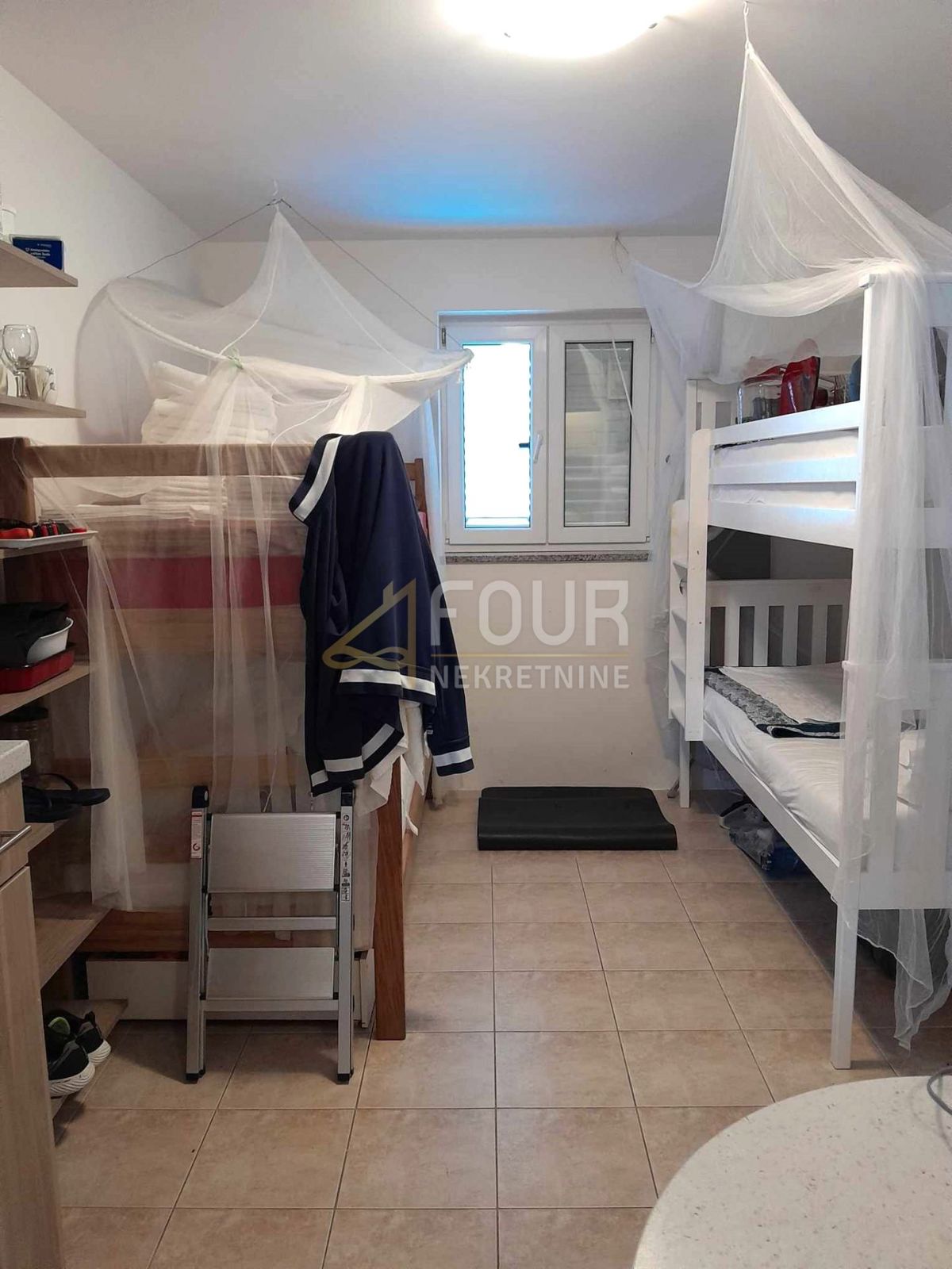 Šilo, Dobrinj, 223m2