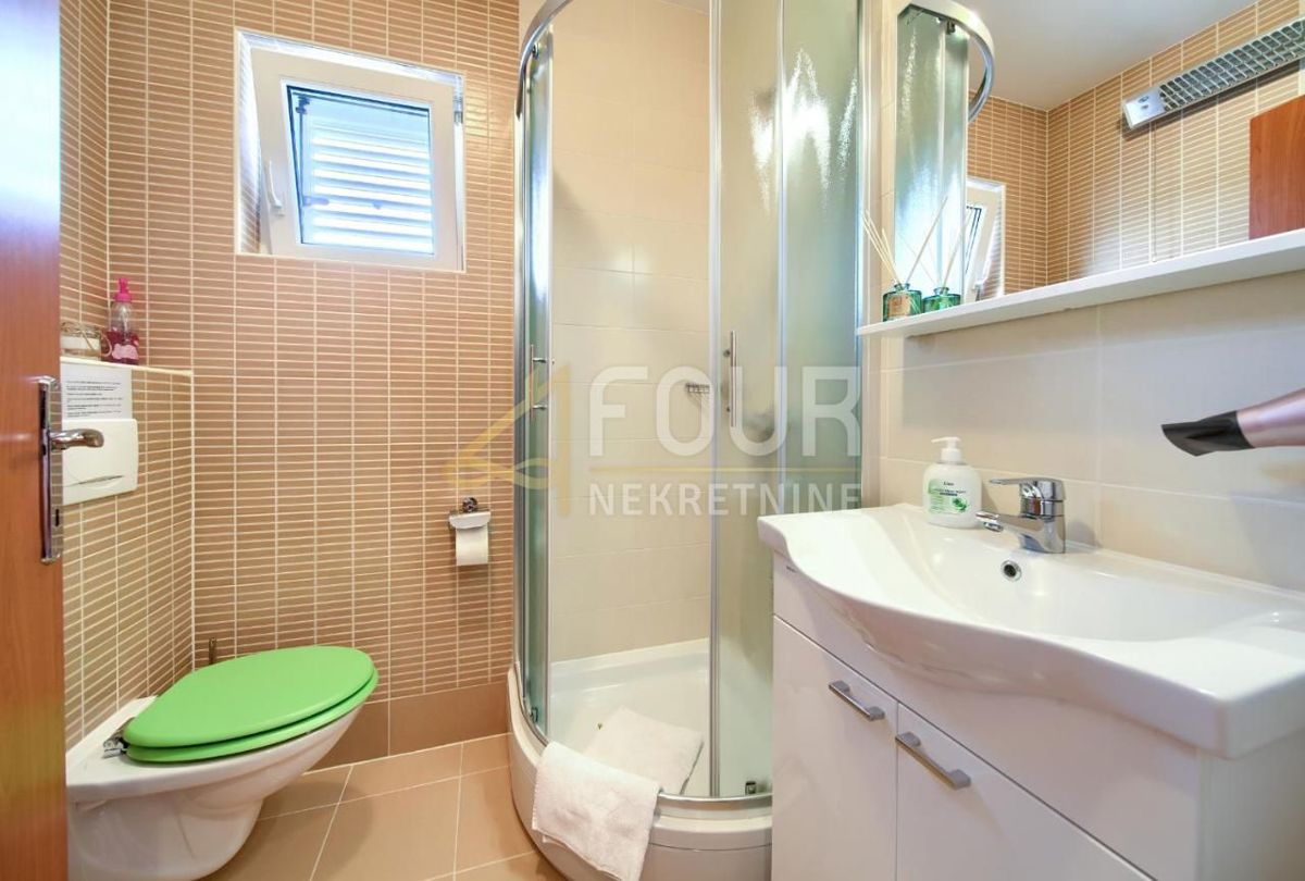 Šilo, Dobrinj, 223m2