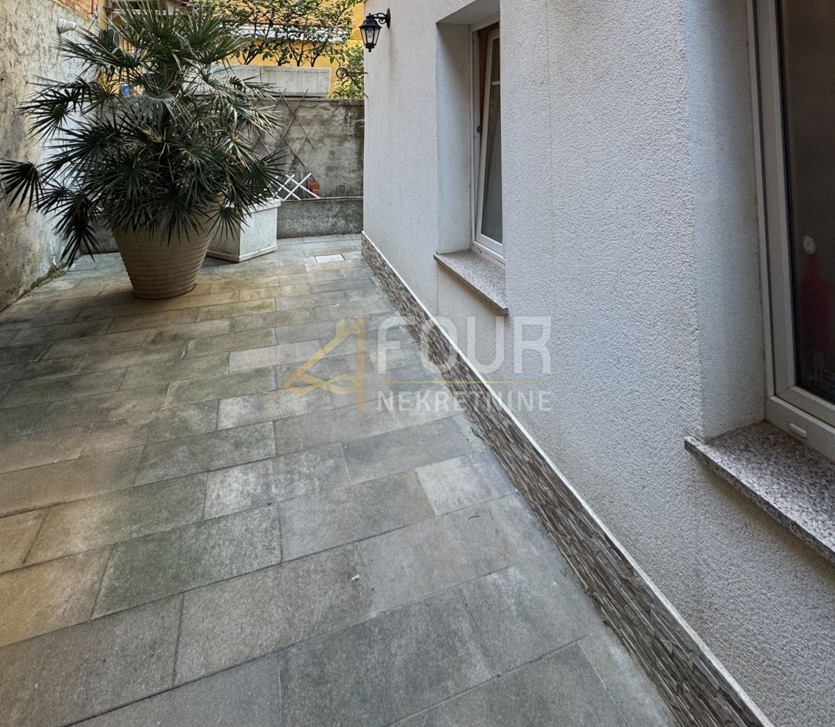 Mlaka, Rijeka, 64,15m2