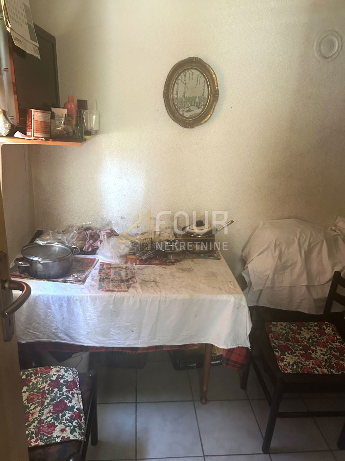 Kupjak, Ravna Gora, 250m2