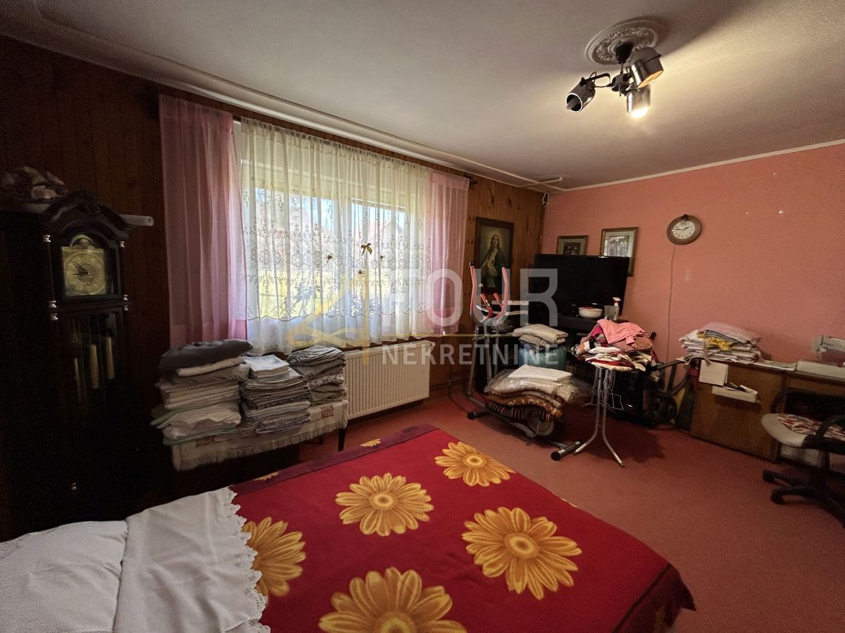 Kupjak, Ravna Gora, 250m2