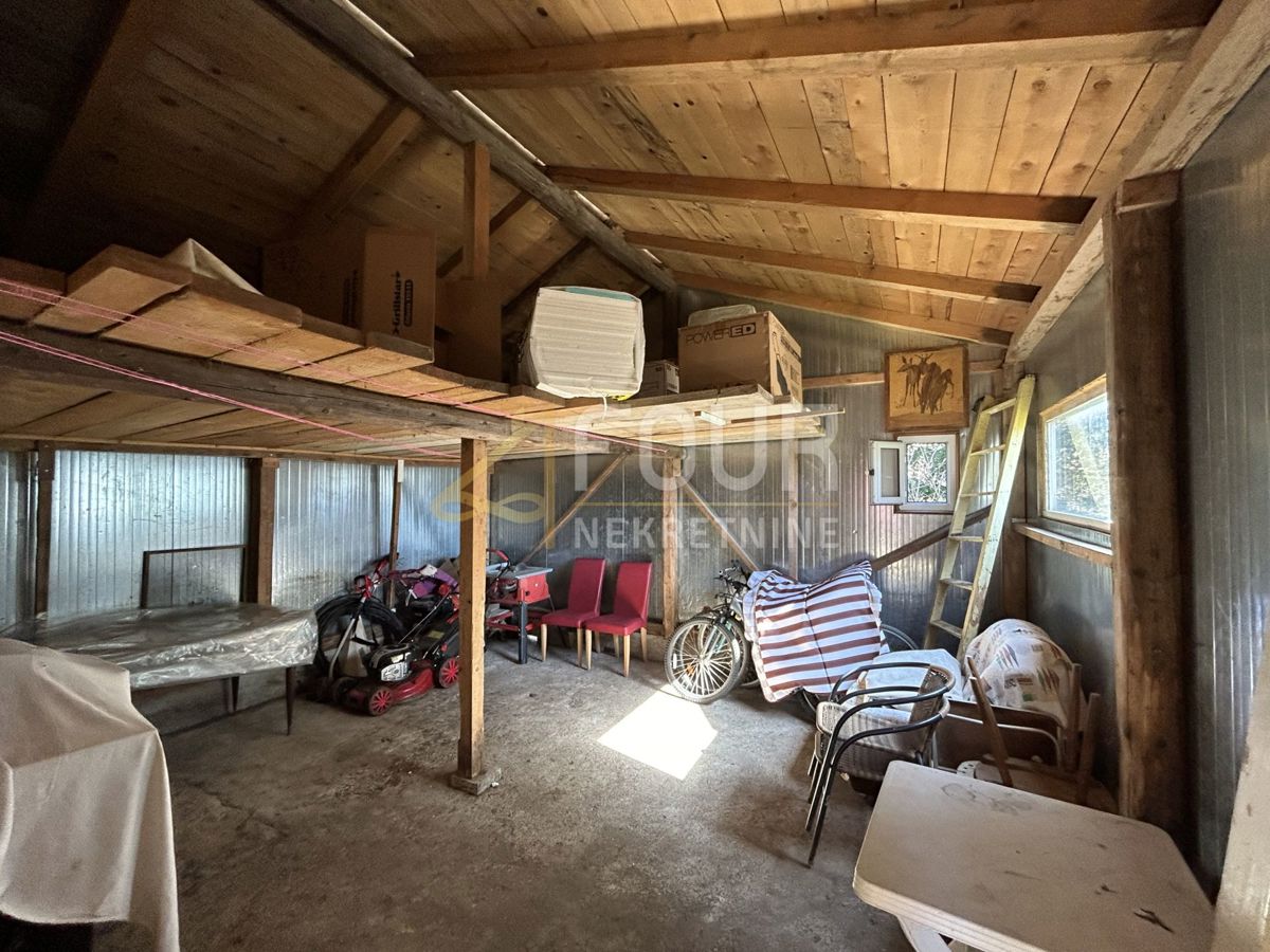 Kupjak, Ravna Gora, 250m2