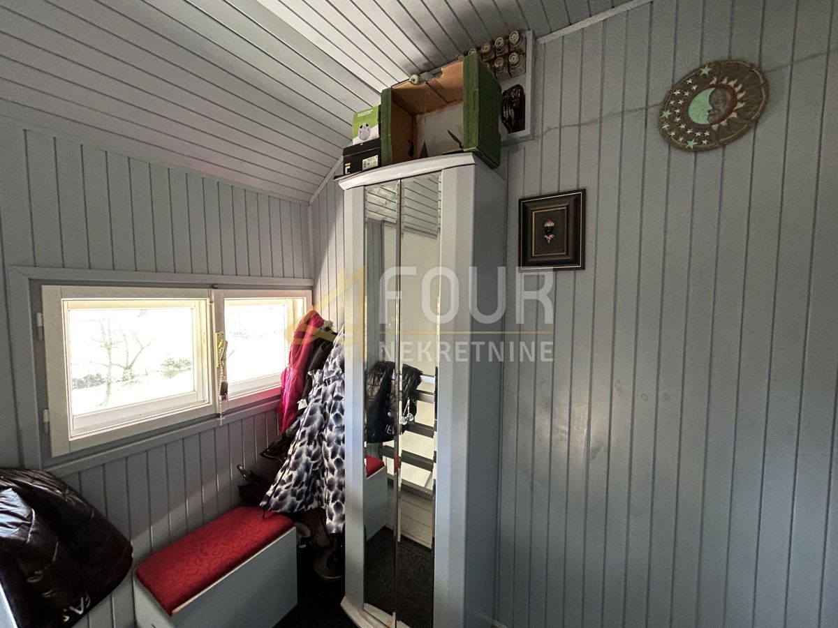 Kupjak, Ravna Gora, 250m2