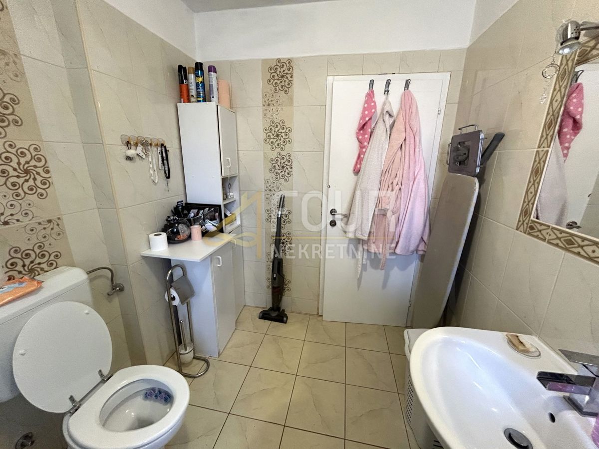 Kupjak, Ravna Gora, 250m2