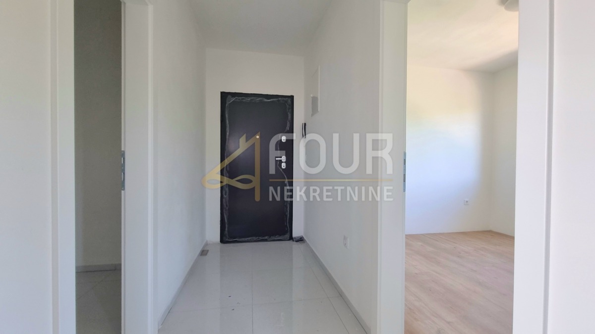 Novi Vinodolski, 61,52m2