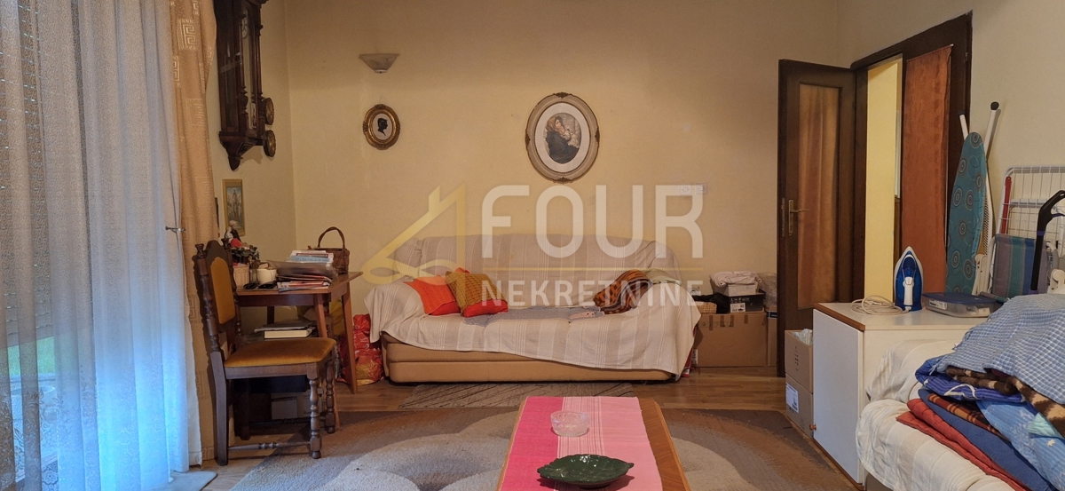 Drenova, Rijeka, 220m2