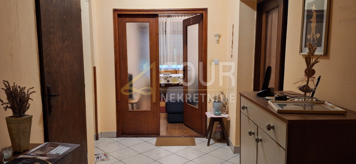 Drenova, Rijeka, 220m2