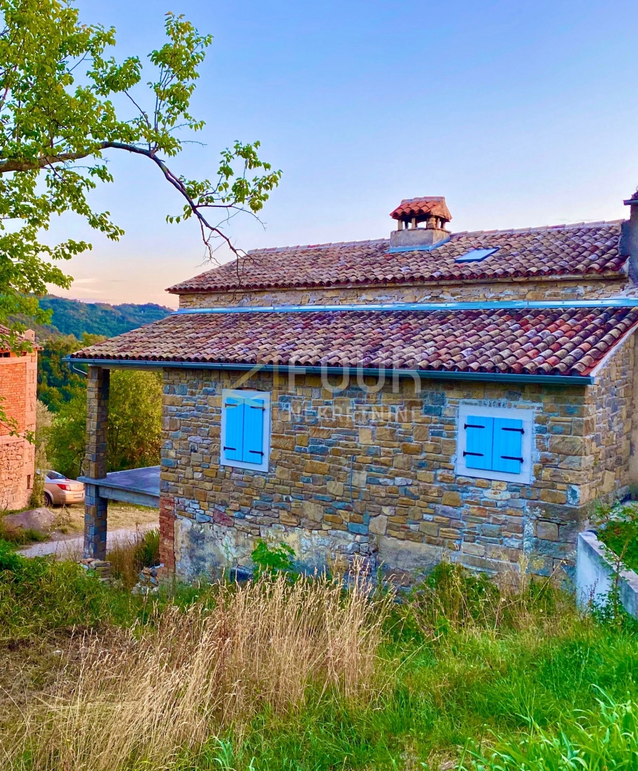 Cerovlje, 307m2