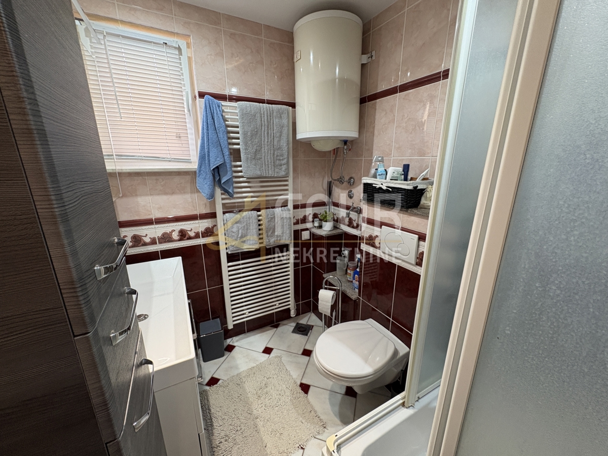 Valdebek, Pula, 104m2