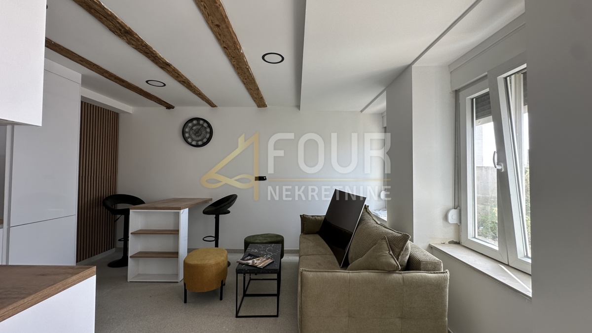 Krimeja, Rijeka, 33m2