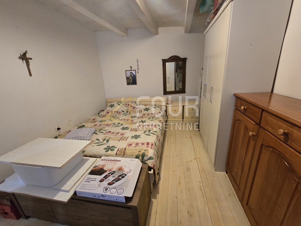 Isola di Cherso, città di Cherso, appartamento a 70m dal lungomare!