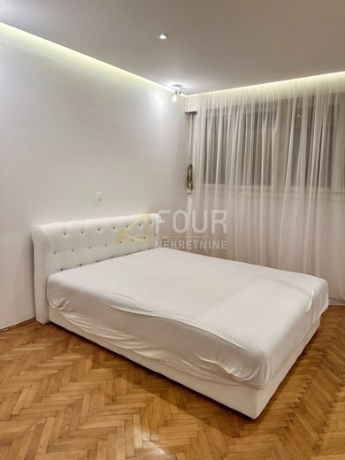 Grad, Šibenik, 62m2