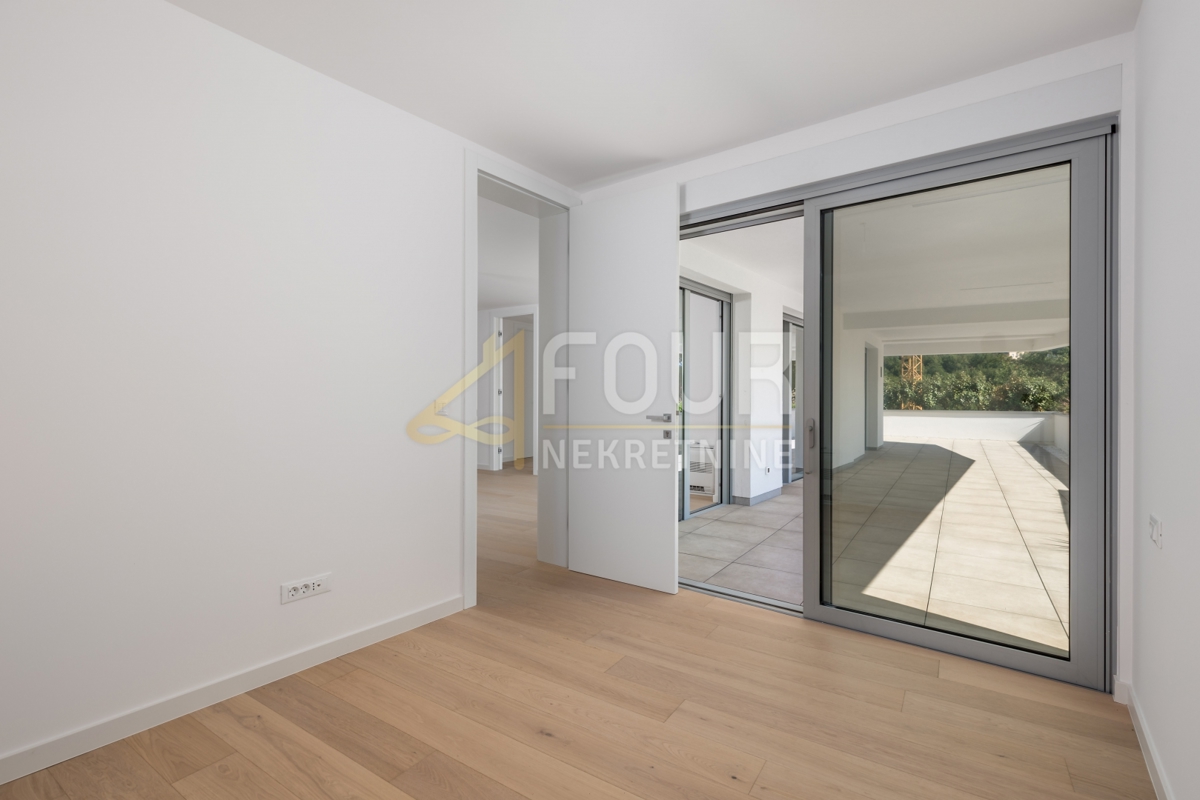 Opatija - Centar, Opatija, 97,77m2