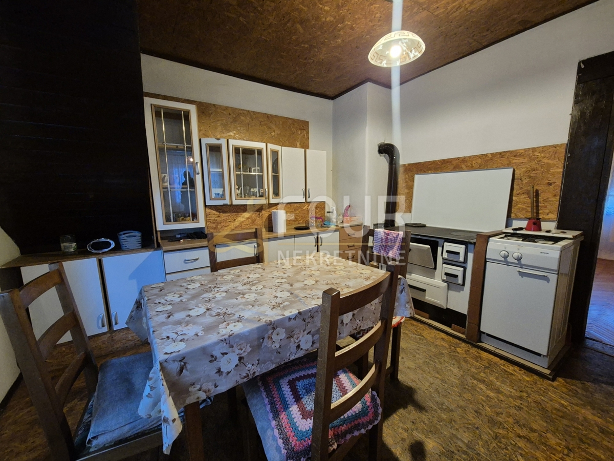 Gerovo, Čabar, 132m2