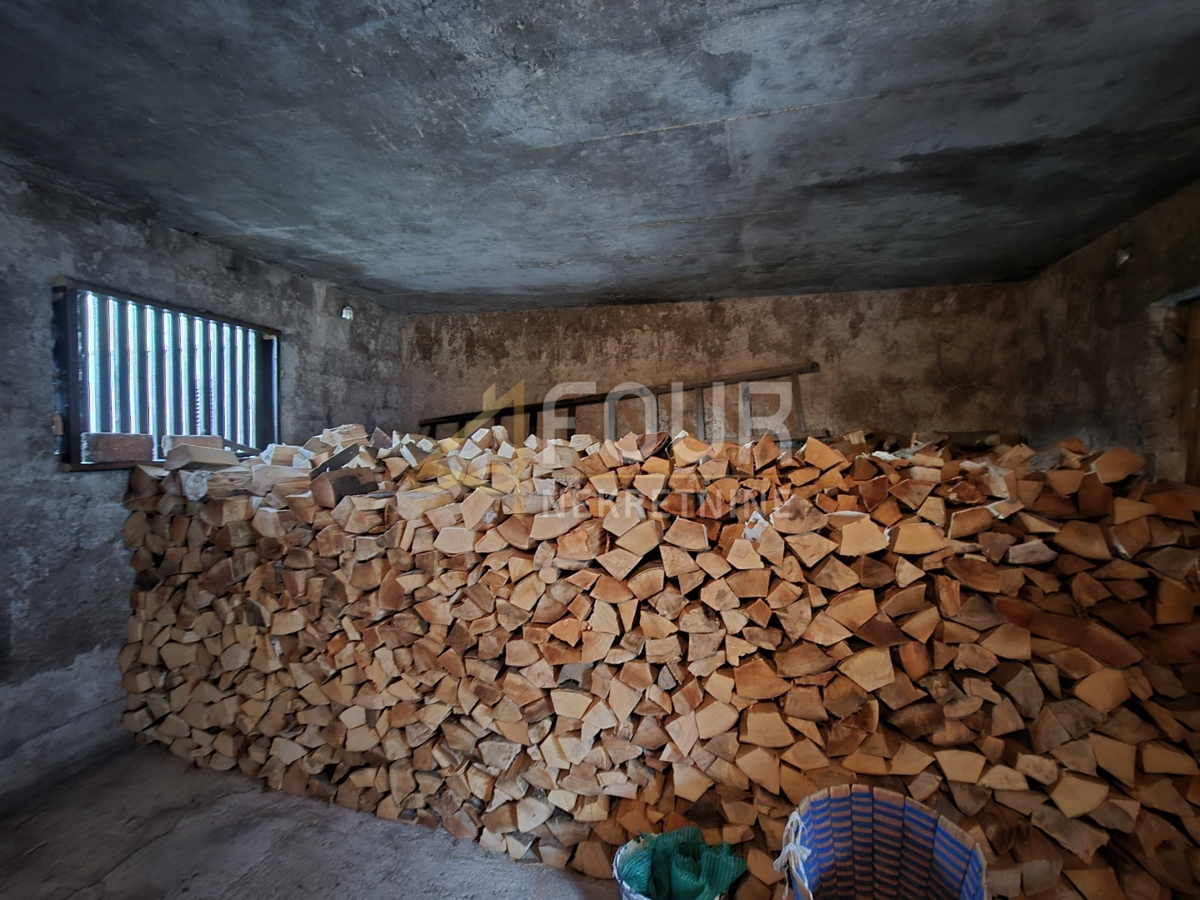 Gerovo, Čabar, 132m2