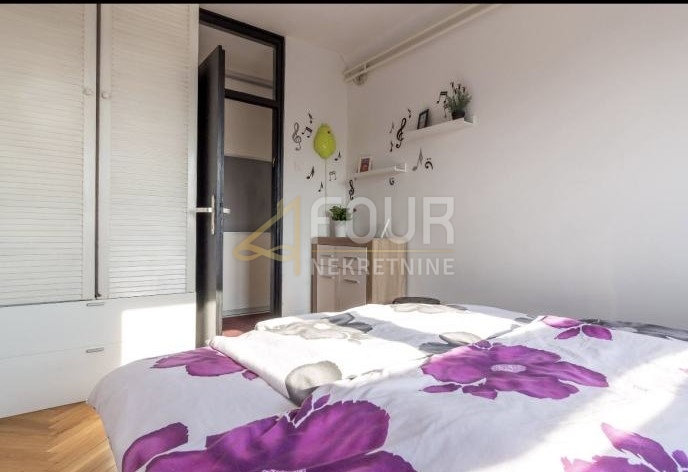 Zagabria, Upper Town, 2s + db, 73,37m2, balcone