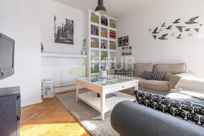 Zagabria, Upper Town, 2s + db, 73,37m2, balcone