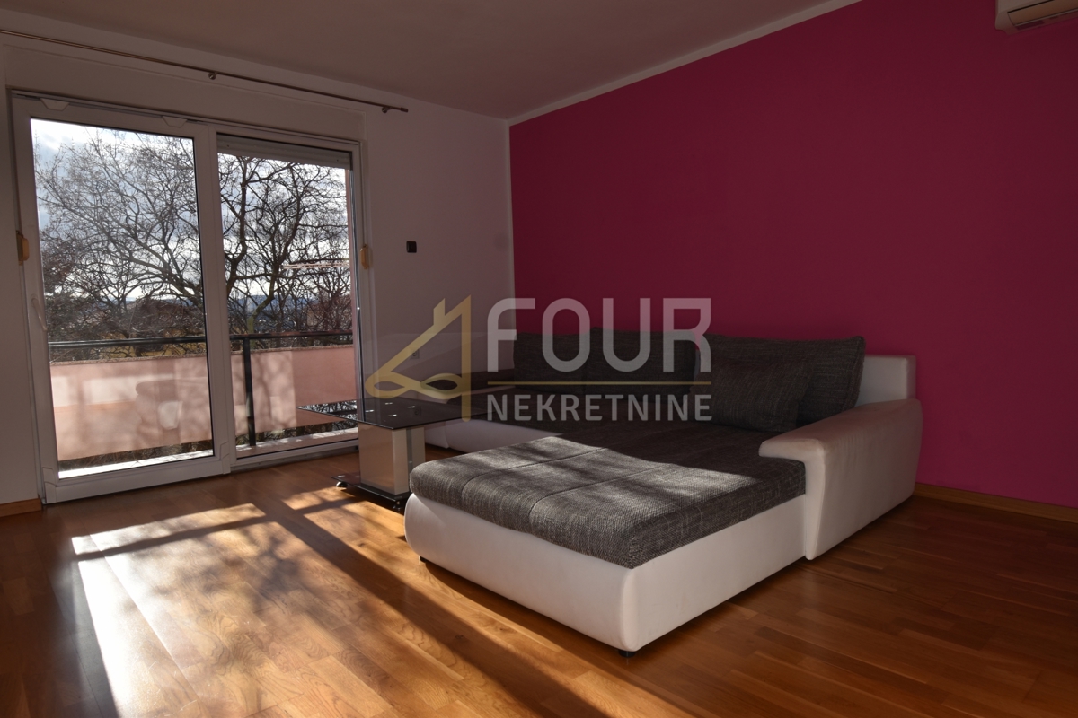 Novi Vinodolski, 56,95m2