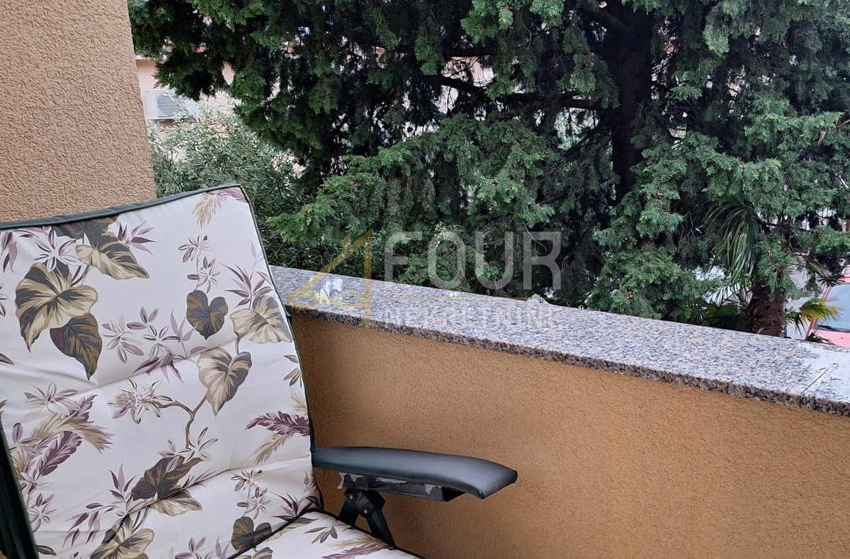 Fiume, Krimeja, casa a schiera