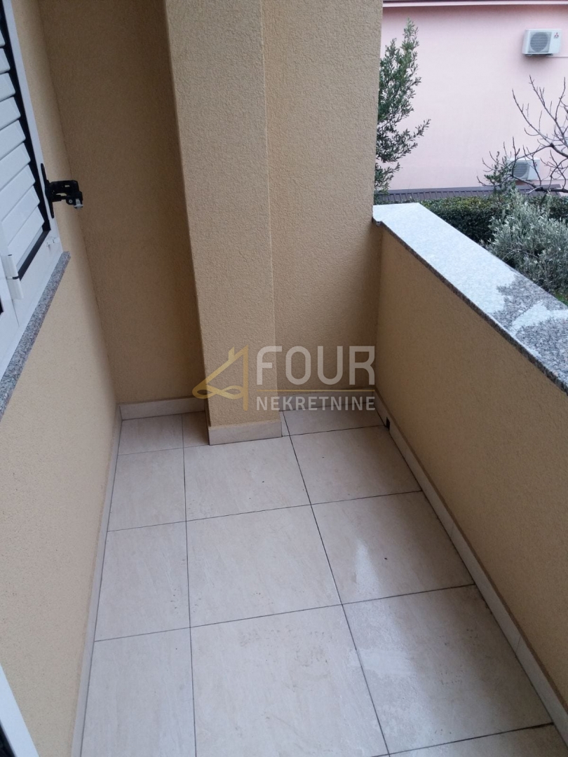 Fiume, Krimeja, casa a schiera