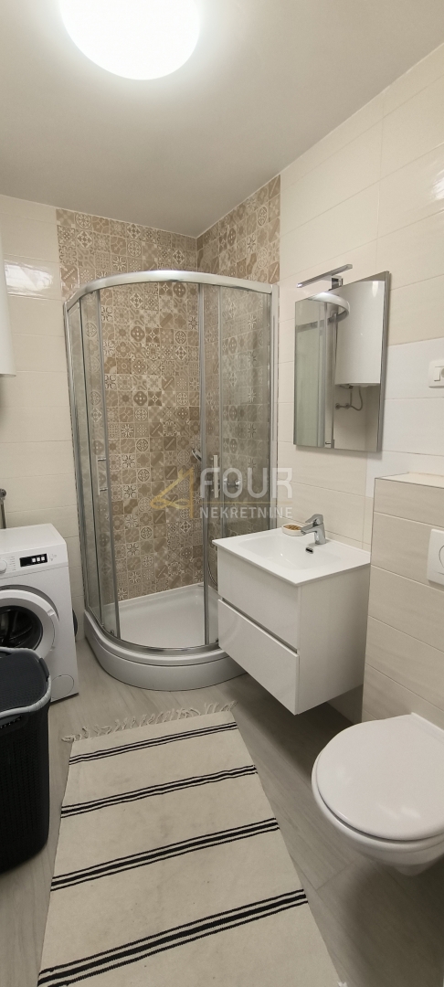 Istria, Medulin, 2s + db, 50m2, balcone